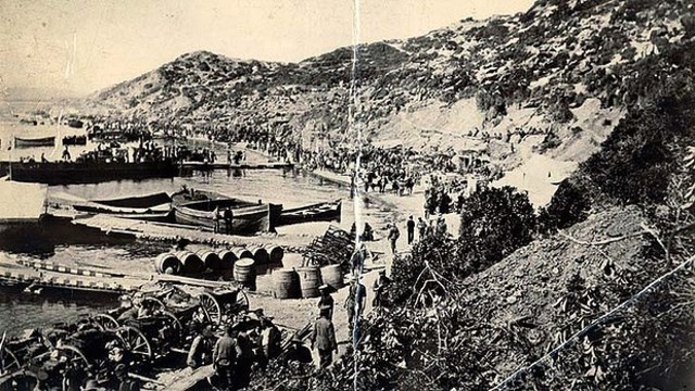 Evacualtion from Helles