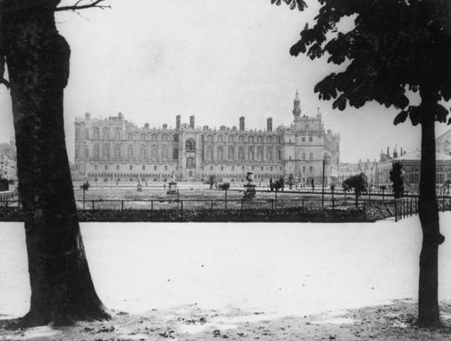 Treaty of Versailles signed