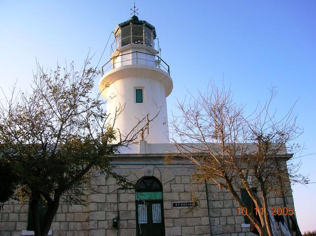 Καστρί Οθωνών