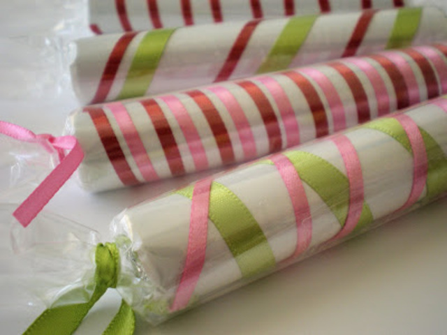 Cellophane is Invented!