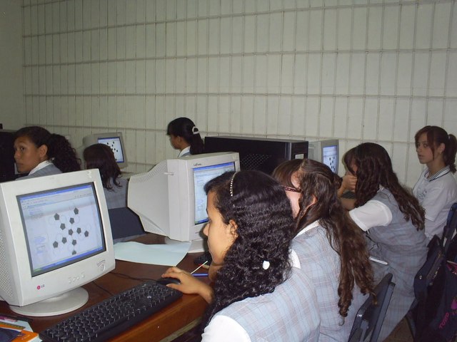 Tecnología en el currículo escolar