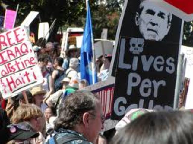 Obama asked for 10% cut on war funds