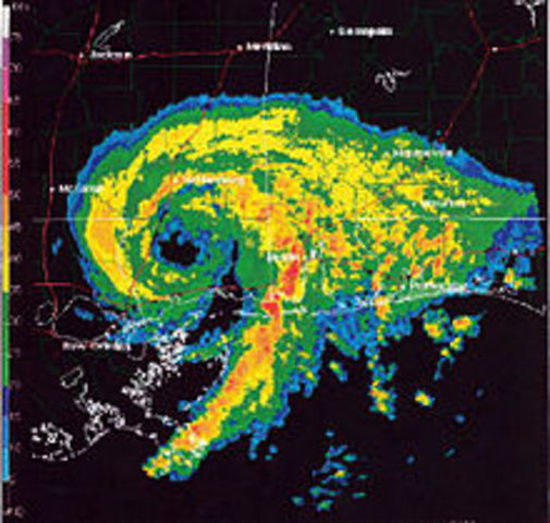Tropical Storm Allison makes landfall on the upper-Texas