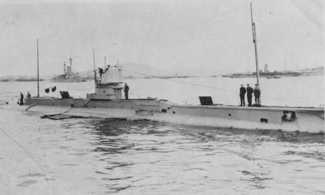 Preparation of ships for the invasion of Turkey