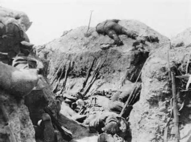 Capturing the Turkish trenches