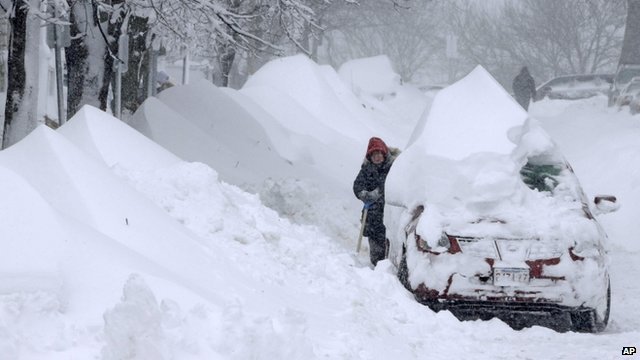 Blizzard paralyses north-east US and Atlantic Canada