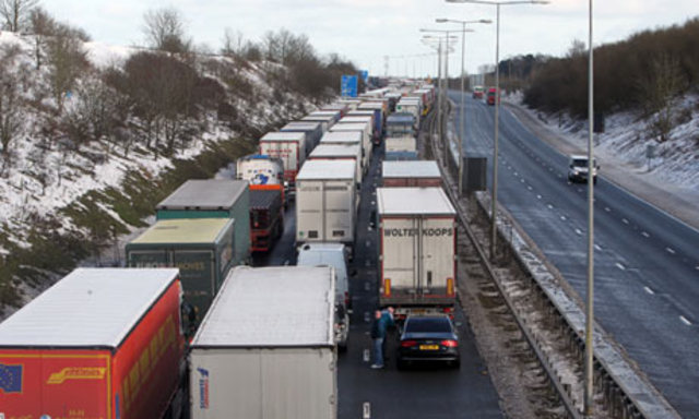 Snowy Weather cause travel chaos across England
