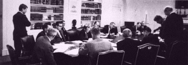 Excomm decision making