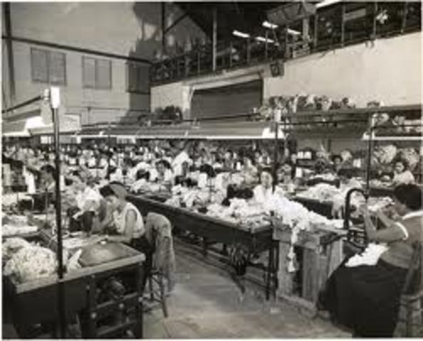 En Inglaterra Hume, en sus Essays