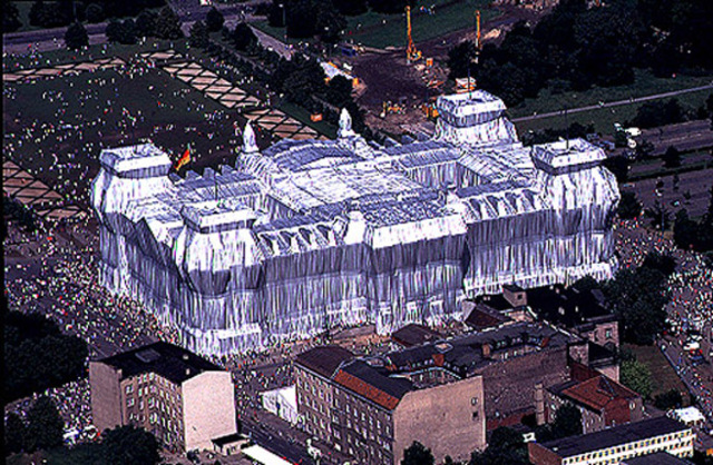 L'EDIFICI DEL REICHSTAG.