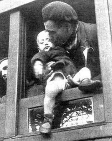 Más de medio millón de españoles en el extranjero