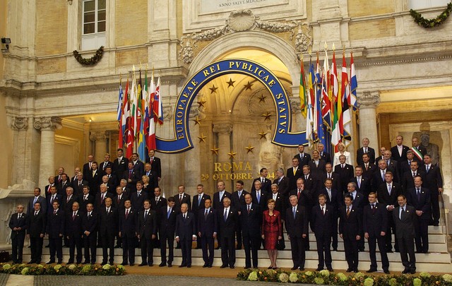 Firma en Manstricht del Tratado de la Unión Europea