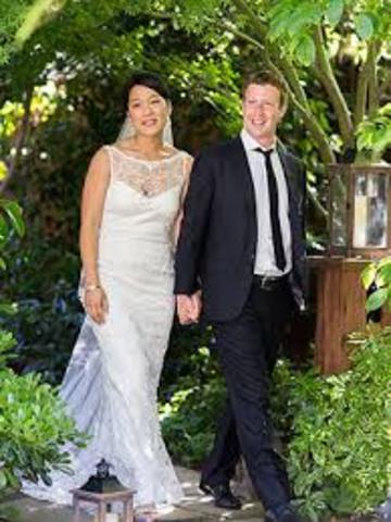 Mark Zuckerberg get 3 married