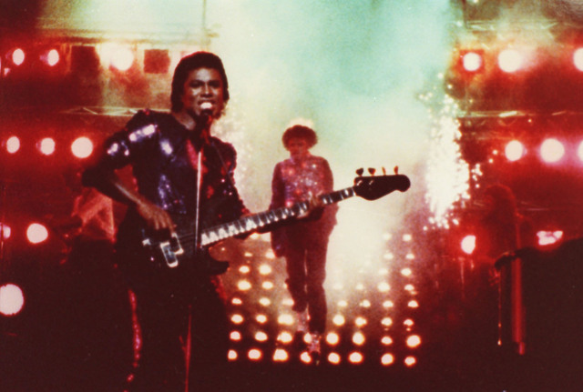 Michael Jackson's hair catches fire