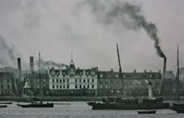 The First steam powered Cotton Mills