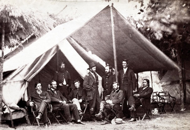 Lincoln appoints Grant commander in chief of Union Army