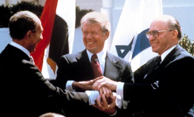 Anwar Sadat, Peace Treaty with Isreal