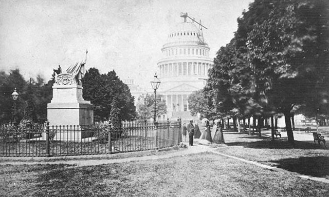 Confederate troops near Union Capitol
