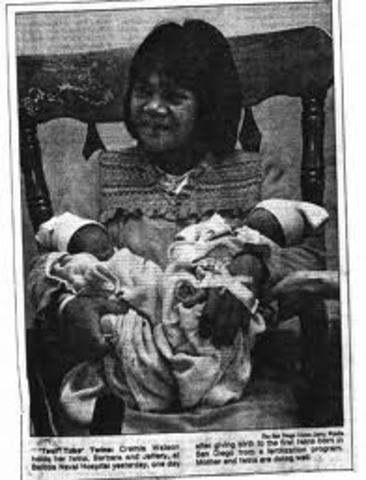 First Pair of In Vitro Twins Born in US