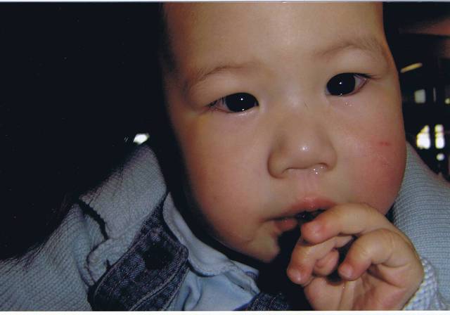 Todavía no llegaba al año de edad