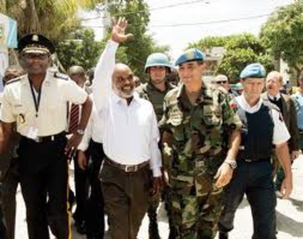 Misión especial de fortalecimiento de la Democracia en Haití (2002-2006)