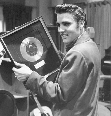 Elvis the first hit