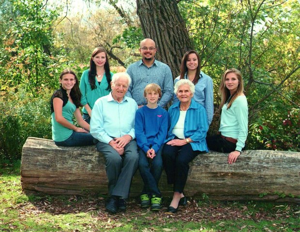 Grandparents and Kids on mom's side