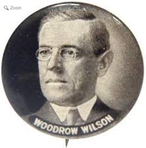 U.S. President Woodrow Wilson issues his Fourteen Points to peace.