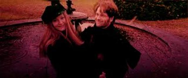 Lily Evans and James Potter get married