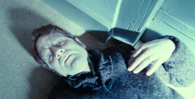 Voldemort murders Lily and James Potter