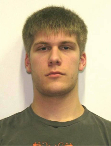 Three killed at U of A's Hub Mall, mother pleads for suspect to turn himself in