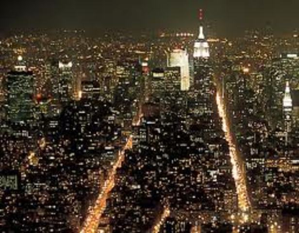 Llegada de la electricidad a las ciudades