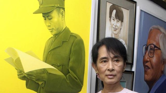 Primera reunión Suu Kyi- Than Shwe