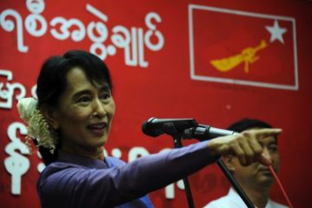 El Gobierno anuncia referéndum constitucional