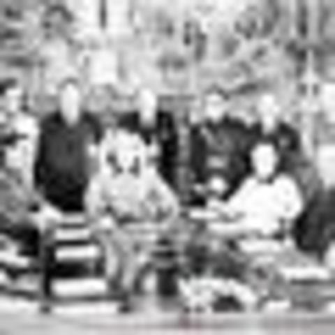 Termina la guerra civil y empieza la dictadura del general Franco