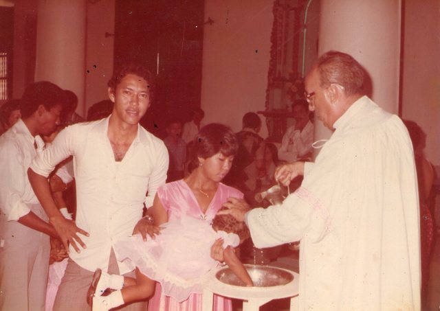 Sacramento del bautizo. 1987.