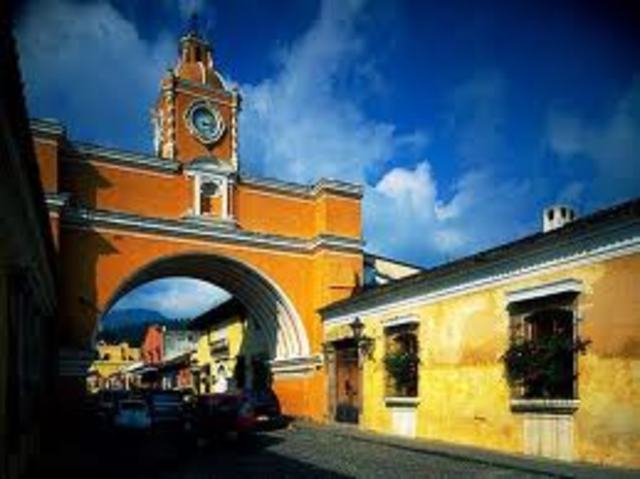MONUMENTO NACIONAL-ANTIGUA GUATEMALA