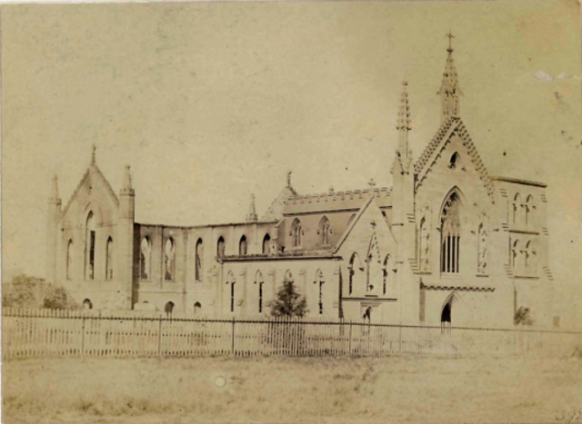 St Mary's Cathedral (Sydney) destroyed by fire