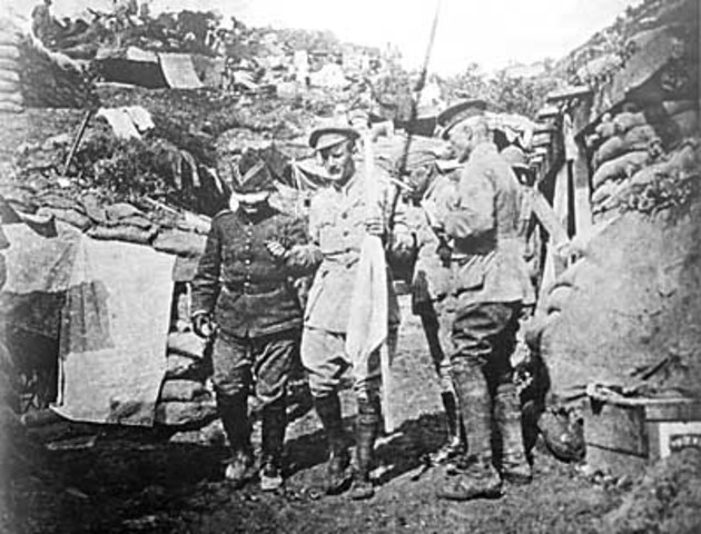 Invading Gallipoli peninsula