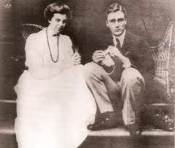 FDR marries Eleanor Roosevelt