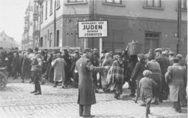Hitler orders Danish Jews to be arrested