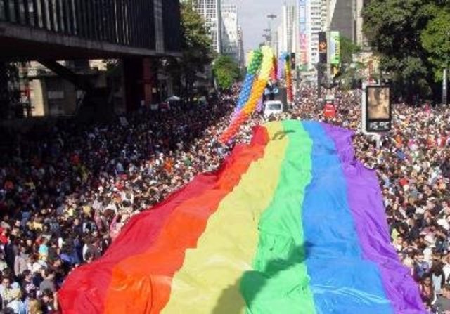 Primeiro Desfile Gay
