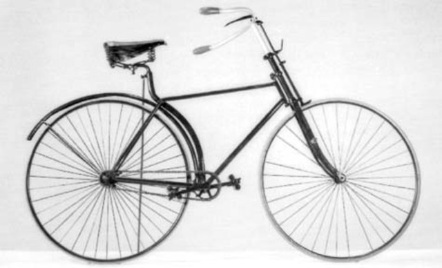 Pnuematic Tired Saftey Bicycle