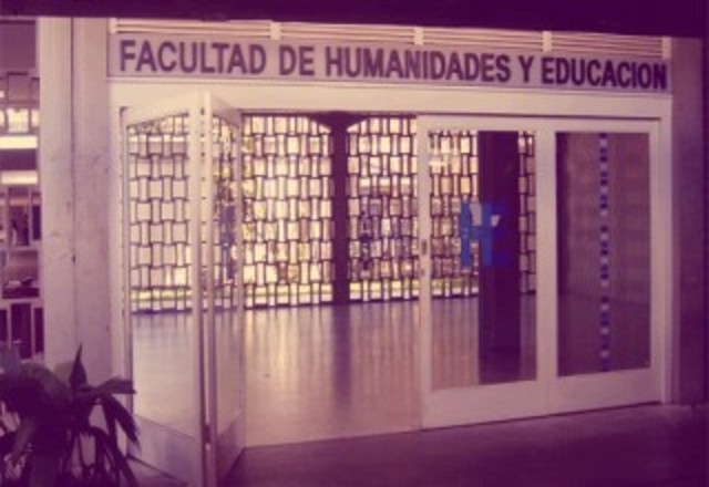 Facultad de Humanidades y Educación de la UCV