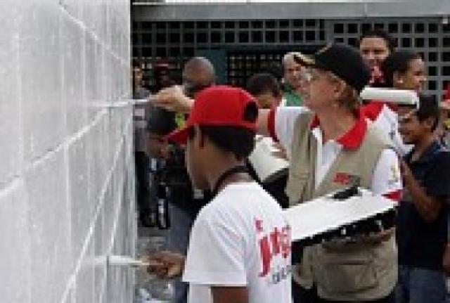 EL PERSONAL OBRERO TAMBIEN SE BENEFICIA