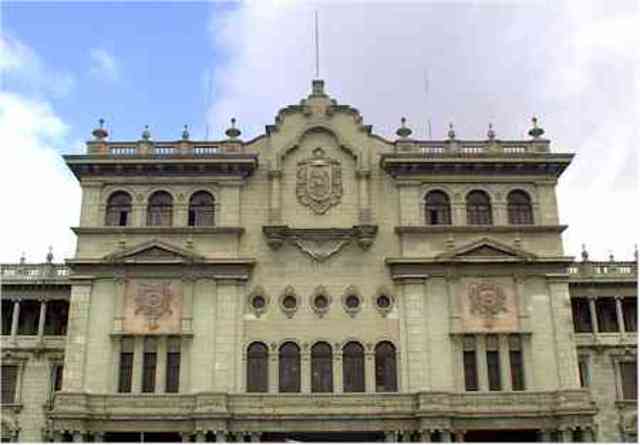 UBICO: PALACIO NACIONAL