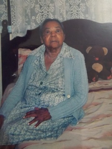 Saudades Eternas: Vovó Emília