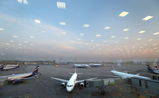 Snowden en zona de tránsito de Rusia