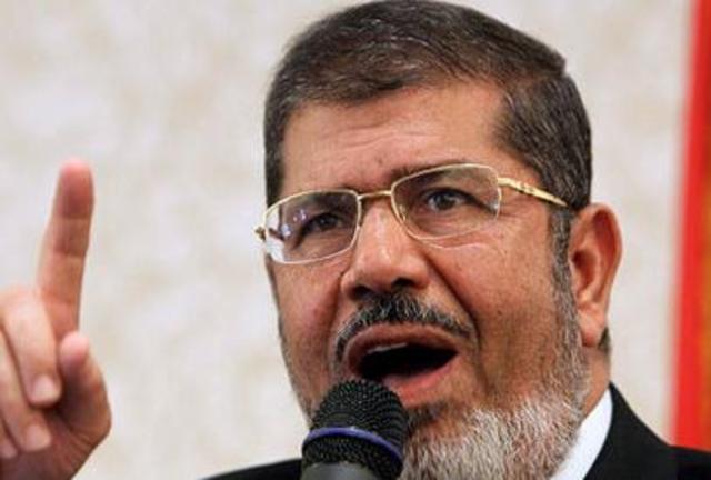 مرسي يصدر   الإعلان الدستوري الجديد