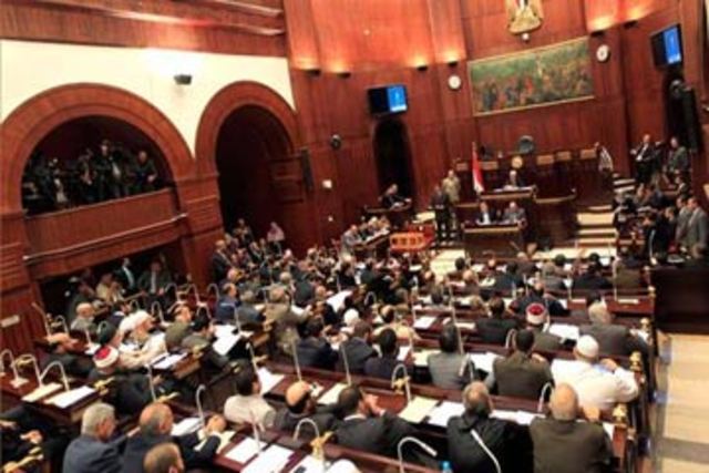 الجمعية        التأسيسية تقر مشروع الدستور